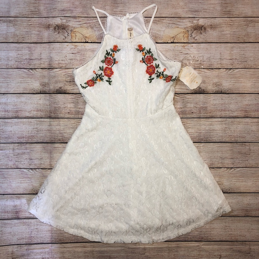 White Lace | Altar’d State Dress | Size small